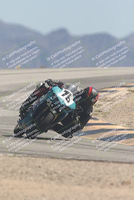 media/Sep-20-2025-Race Pace (Sat) [[d4e1b33f4d]]/Non Verified/Turn 12 (12pm)/